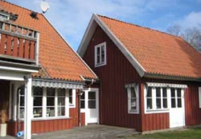  in Alingsås - Beautiful holiday apartment in idyllic Alingsås