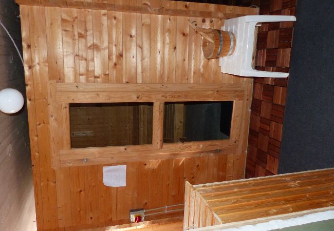 House in Ruda - Nice holiday home on the edge of the forest near Högsby House in Ruda - Nice holiday home on the edge of the forest near Högsby