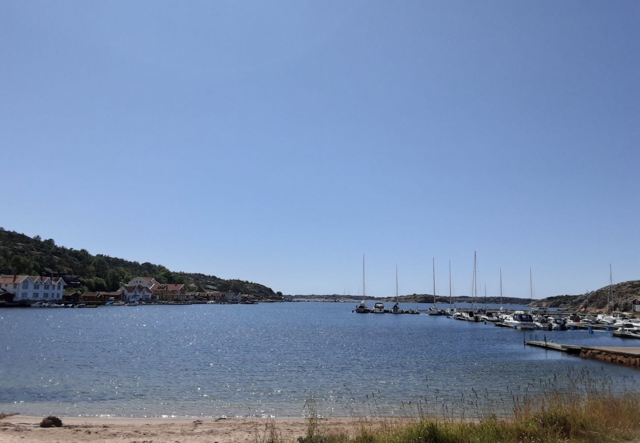Apartment in Grebbestad - Holiday apartment at the sea of the West Coast