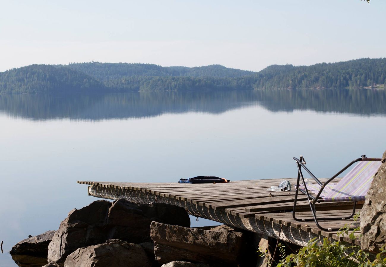 House in Dals Långed - Holiday cottage on the lake in Dalsland