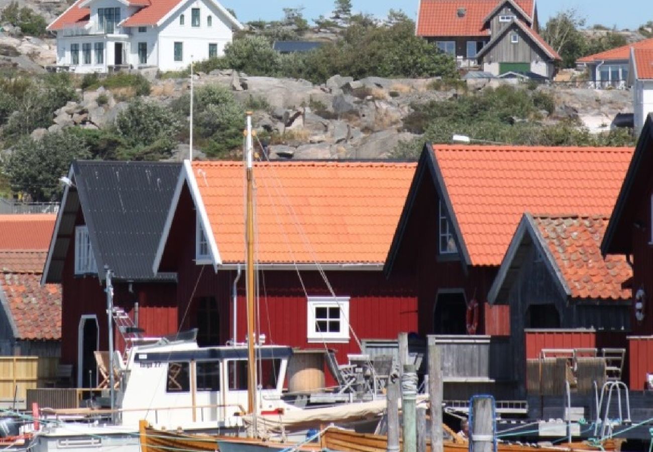 House in Grebbestad - Skärgårsidyllens gästhus