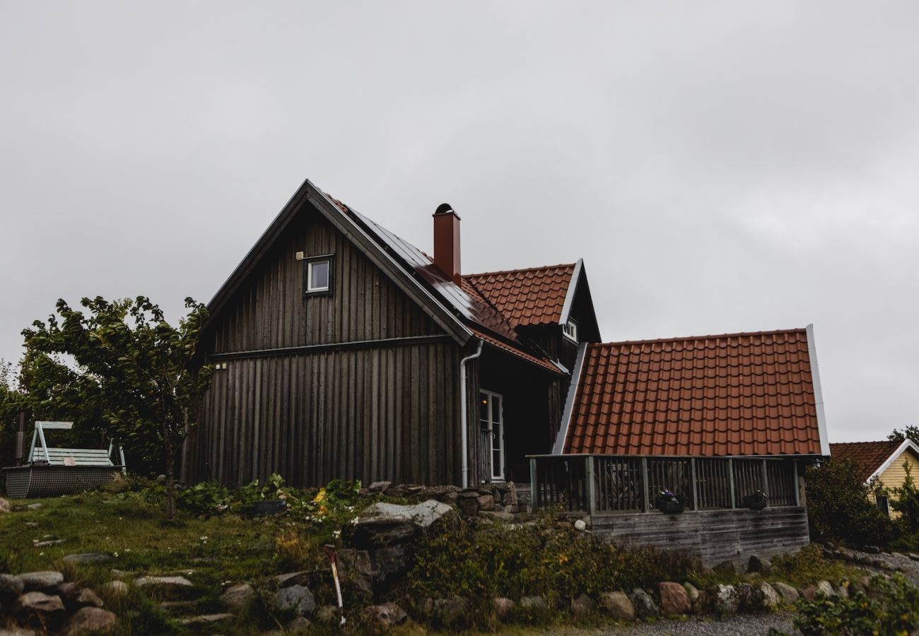 House in Grebbestad - Skärgårsidyllens gästhus