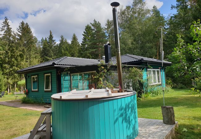  in Flen - Cottage in the heart of Sörmland with its own boat and spa
