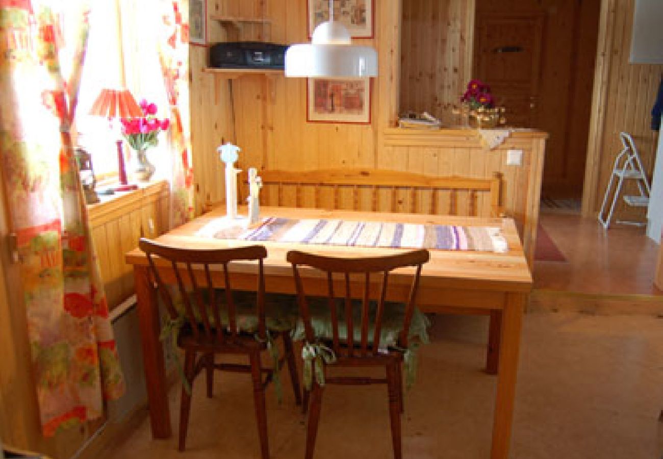 House in Stugun - Cozy holiday home with a view of Indalsälven