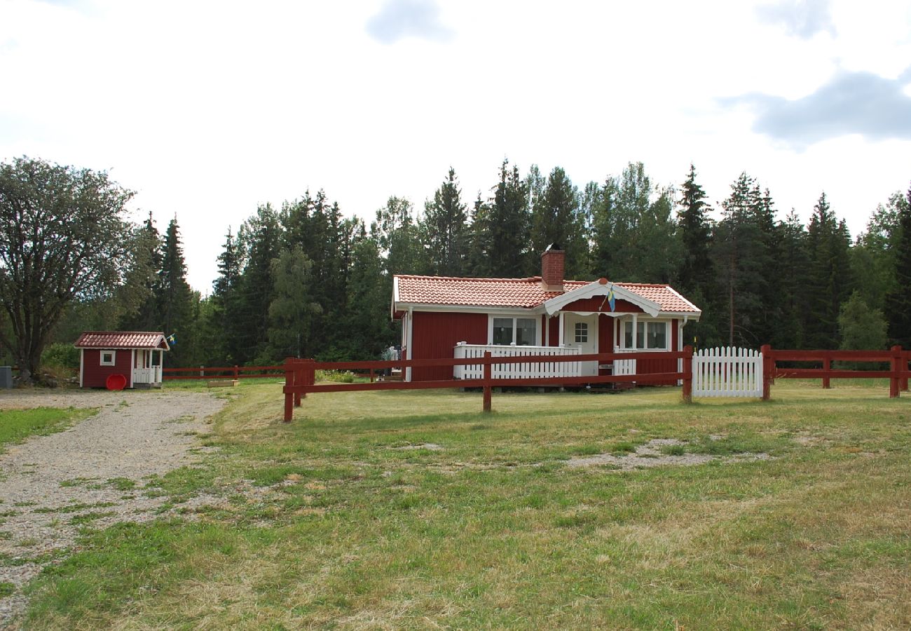 House in Ydre - Holiday in a secluded location in southern Sweden