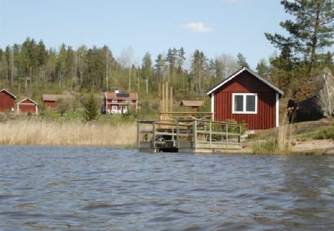Apartment in Malmköping - Modernly furnished holiday apartment 100 meters from Lake Skundern Apartment in Malmköping - Modernly furnished holiday apartment 100 meters from Lake Skundern
