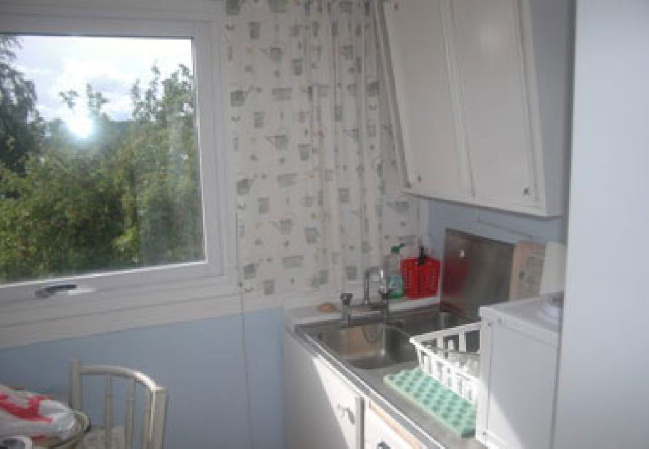House in Ljungskile - Holiday home with a view of the sea in the Bohuslän region
