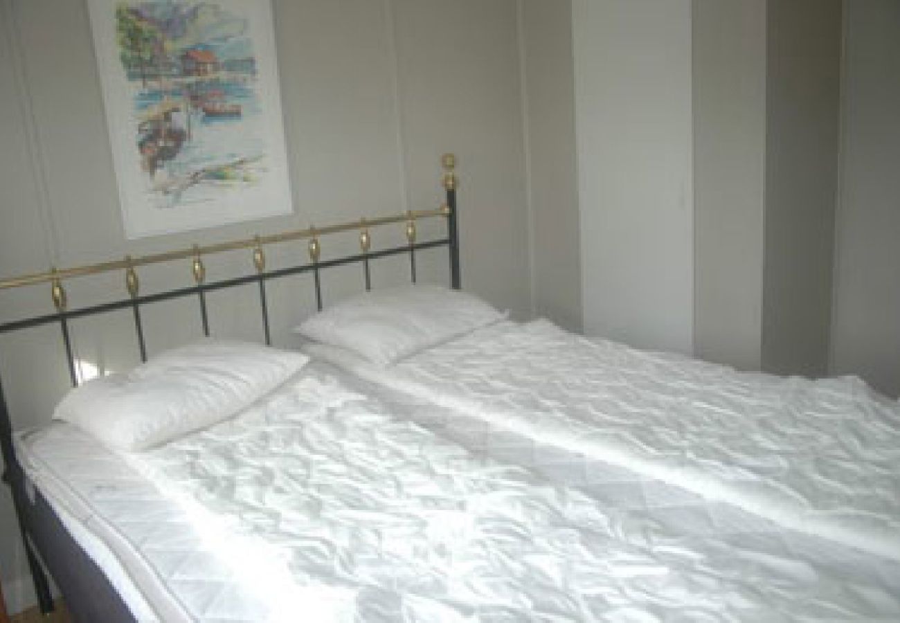House in Ljungskile - Holiday home with a view of the sea in the Bohuslän region