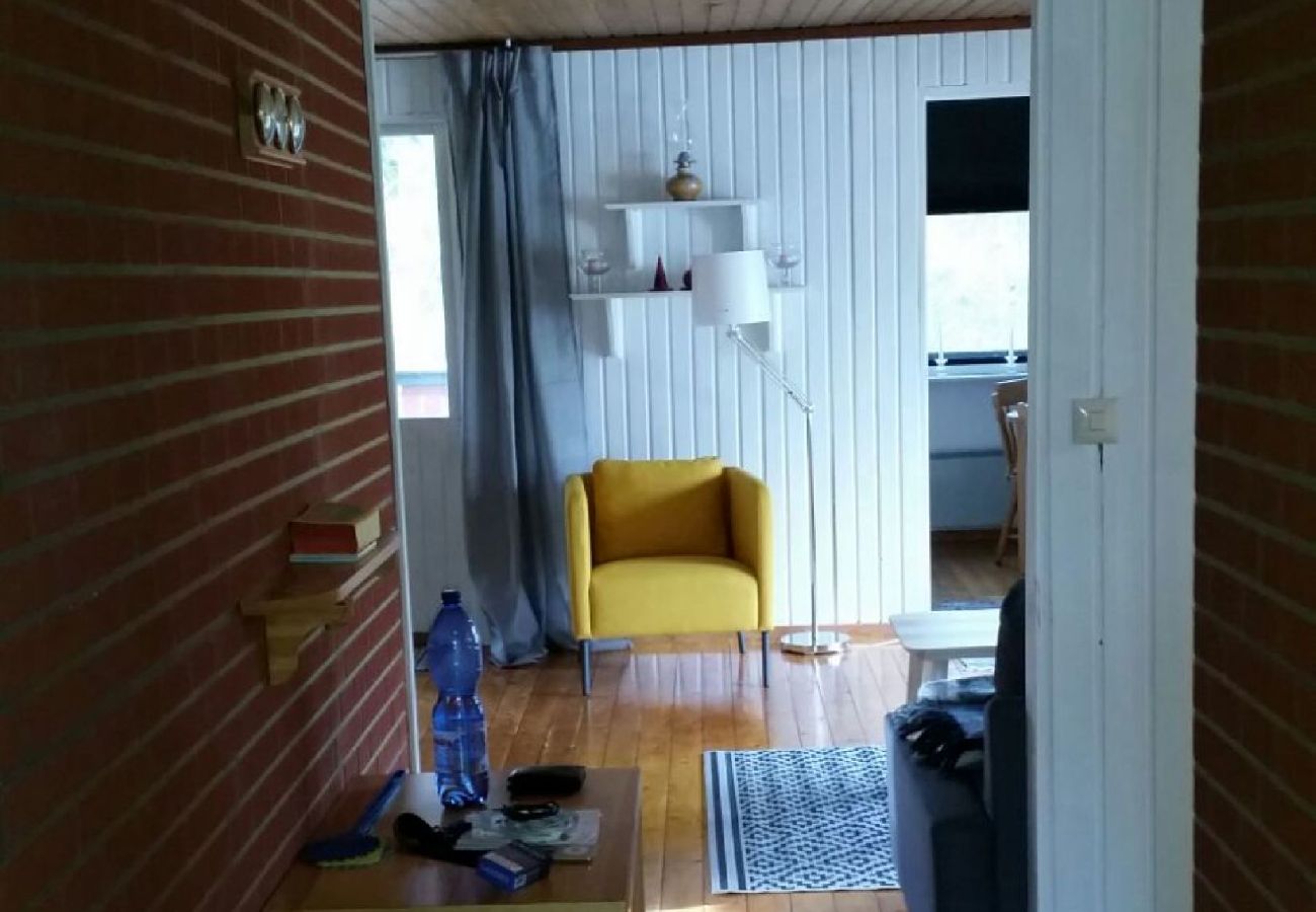 House in Figeholm - Holiday home in a summer idyll just 400 meters from the Baltic Sea