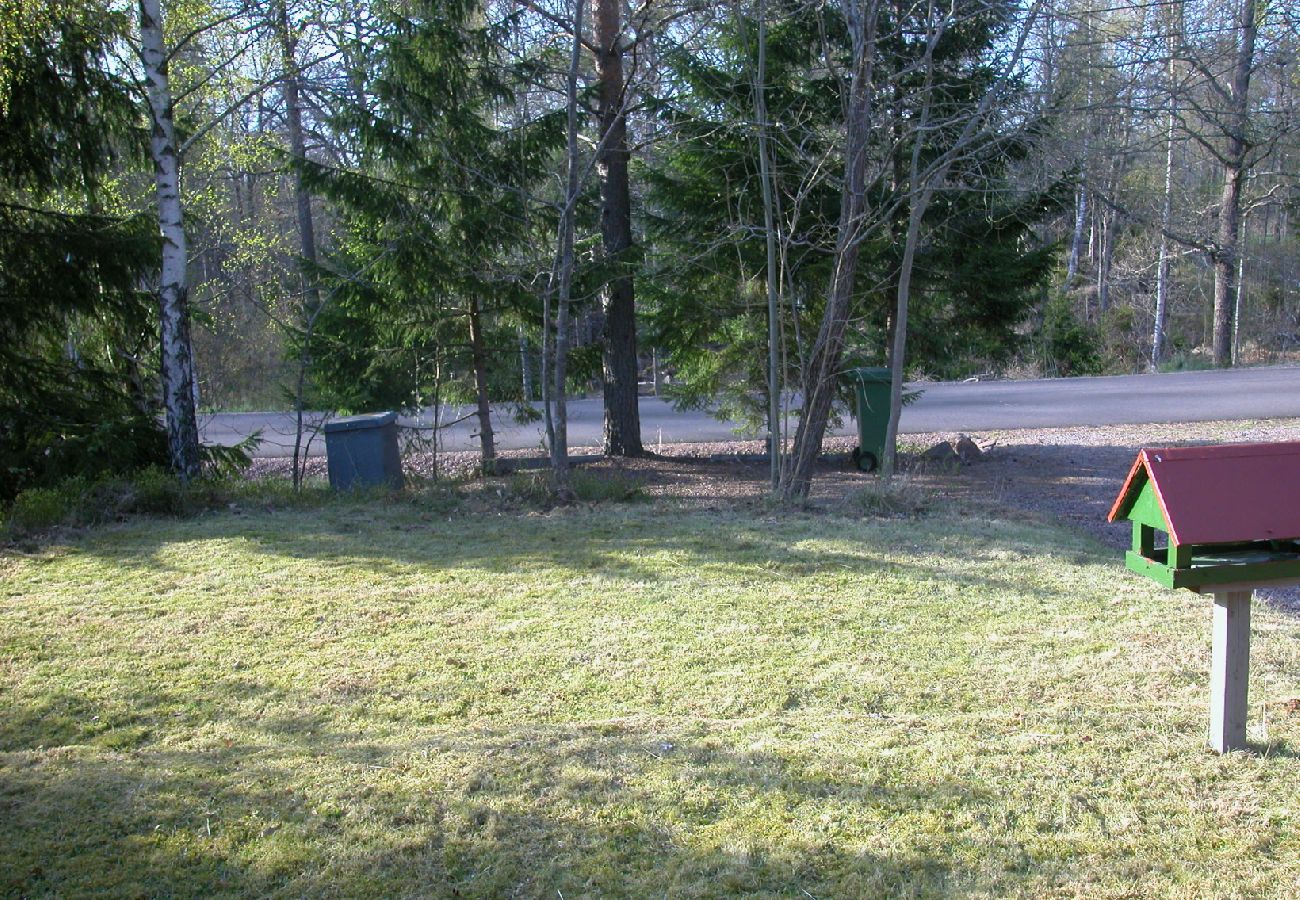 House in Figeholm - Holiday home in a summer idyll just 400 meters from the Baltic Sea