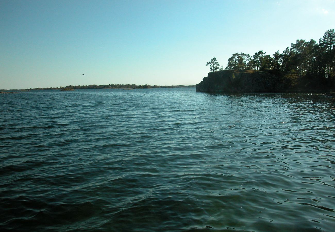House in Figeholm - Holiday home in a summer idyll just 400 meters from the Baltic Sea