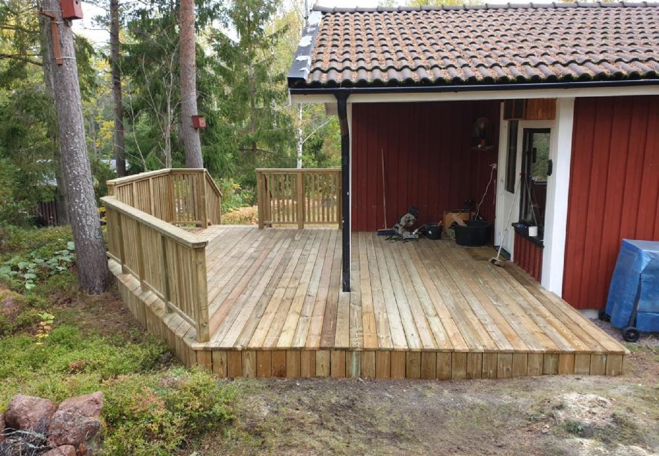 House in Figeholm - Holiday home in a summer idyll just 400 meters from the Baltic Sea