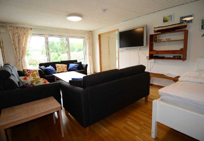 House in Åsa - Large holiday home 400 meters from the sea