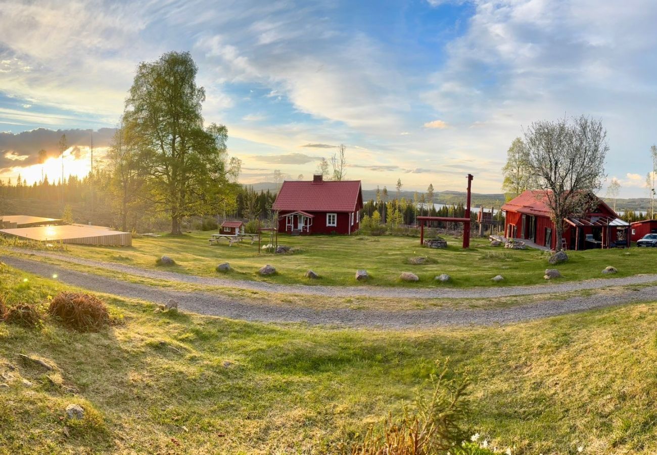 House in Hagfors - Holiday accommodation in the middle of the forest in an absolutely secluded location