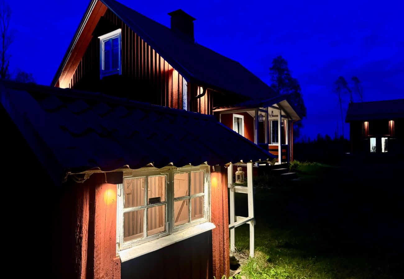 House in Hagfors - Holiday accommodation in the middle of the forest in an absolutely secluded location