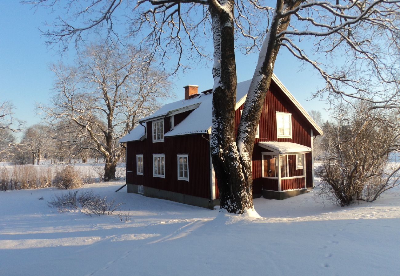 Apartment in Sköldinge - Lägenhet Prästgård