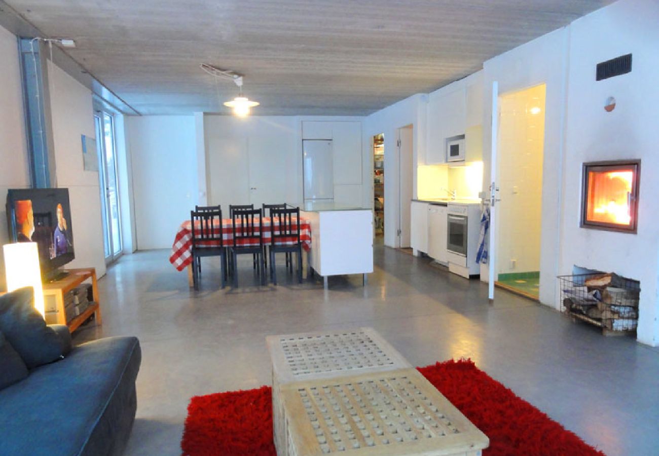 Apartment in Saltsjöbaden - Artist's villa in the Stockholm archipelago with sea views on three sides