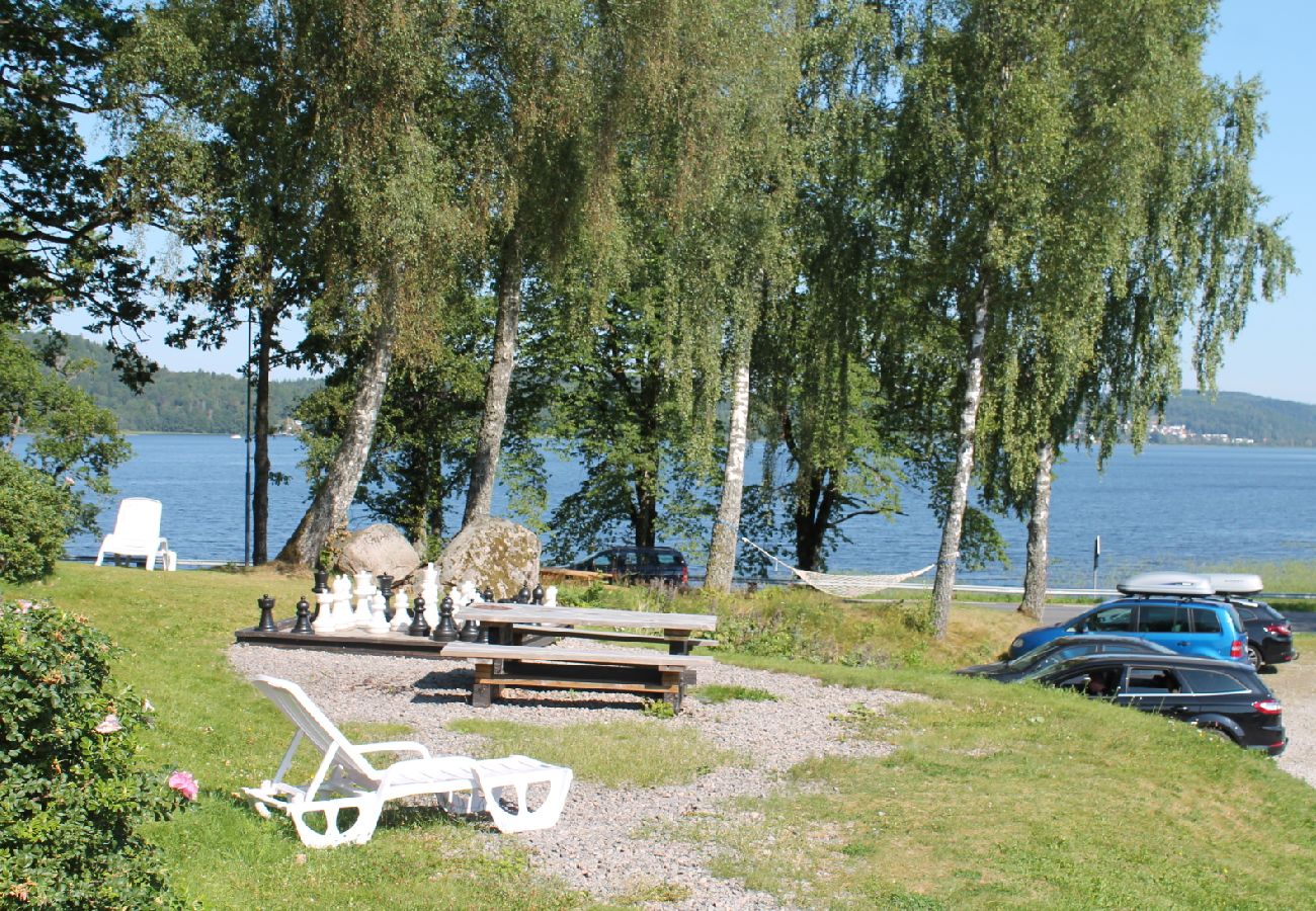 House in Ulricehamn - Charming cottage with lakeview in Ulricehamn