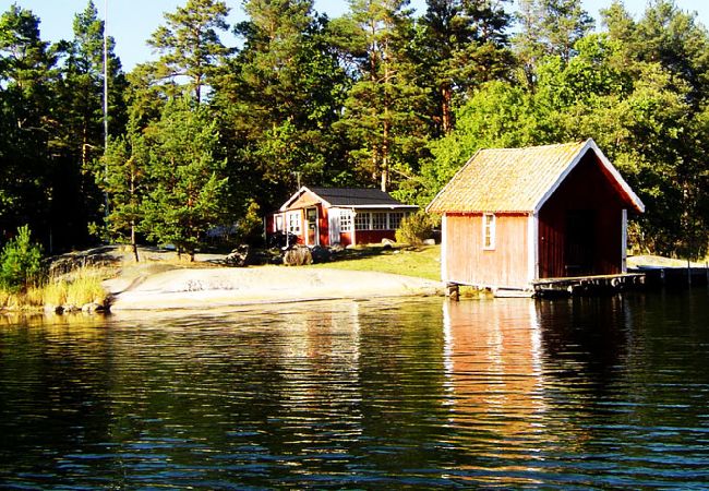 House in Hultsfred - A paradise by the lake - vacation in Småland House in Hultsfred - A paradise by the lake - vacation in Småland