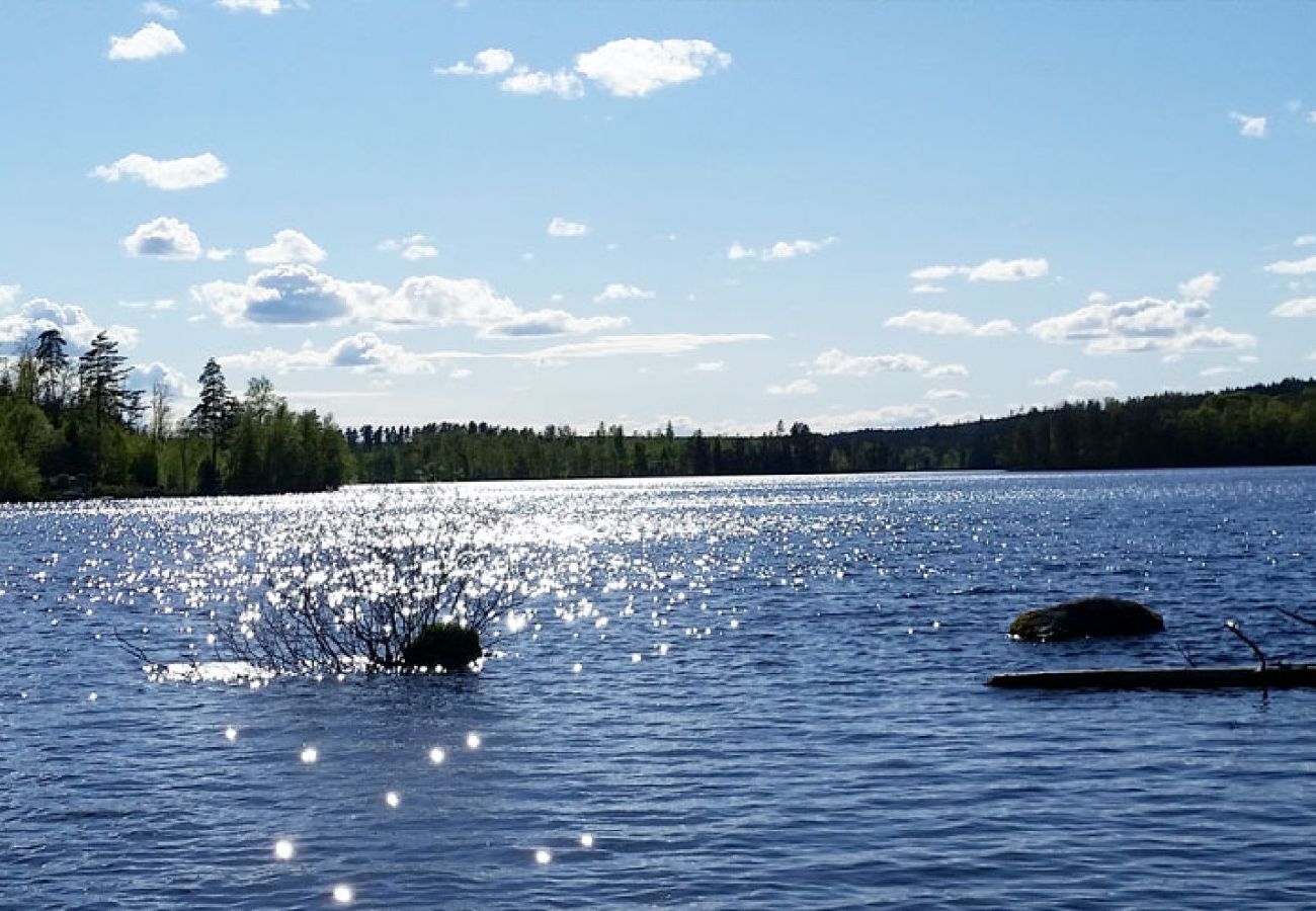 House in Hultsfred - A paradise by the lake - vacation in Småland