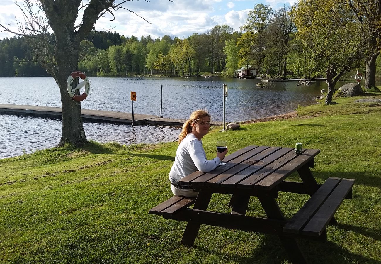 House in Hultsfred - A paradise by the lake - vacation in Småland