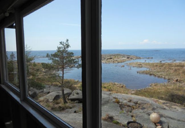 House in Kristinehamn - Fantastic panoramic views over Lake Vänern