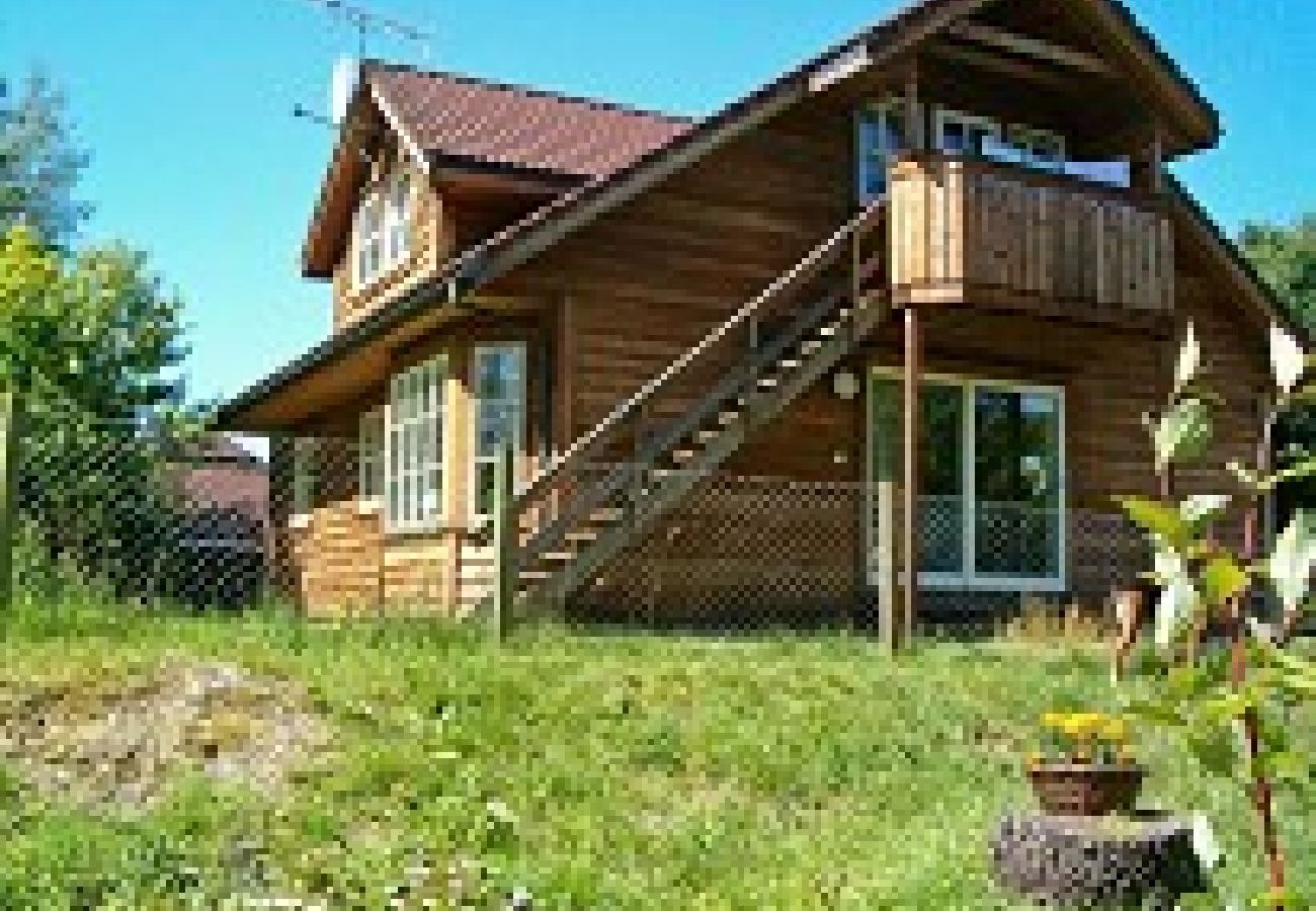 House in Motala - Large holiday home on Lake Vättern with its own sauna