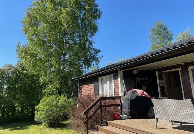 House in Gustavsfors - Nice vacation at Lake Lelången with boat House in Gustavsfors - Nice vacation at Lake Lelången with boat