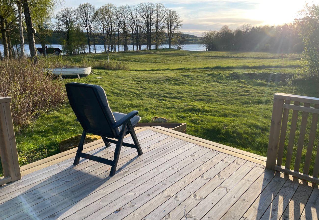House in Gustavsfors - Nice vacation at Lake Lelången with boat