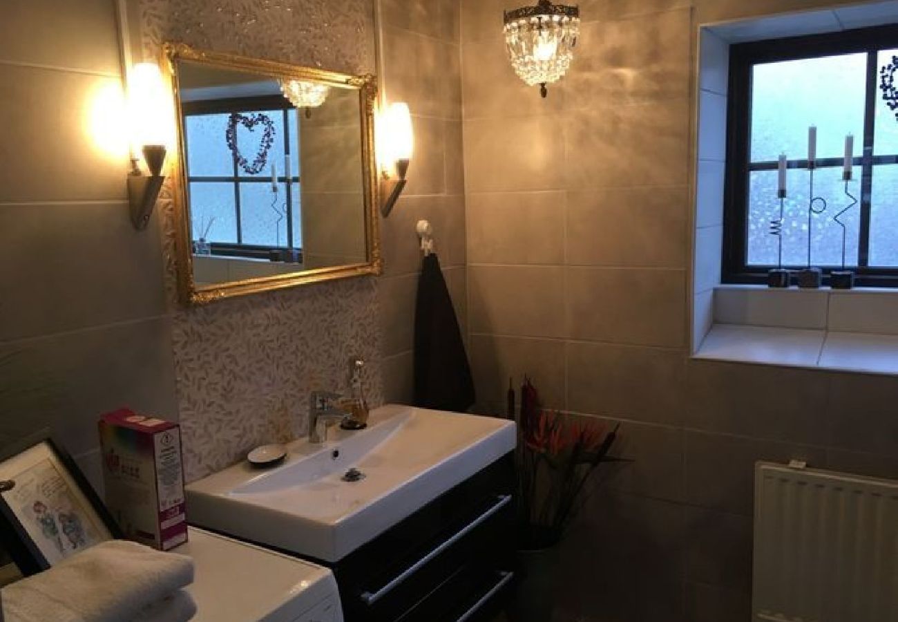 House in Tavelsjö - Room rental not far from Umeå with a high standard