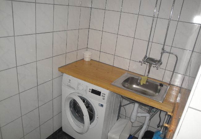 House in Karl Gustav - Viking cottage with lake view and fishing possibilities House in Karl Gustav - Viking cottage with lake view and fishing possibilities