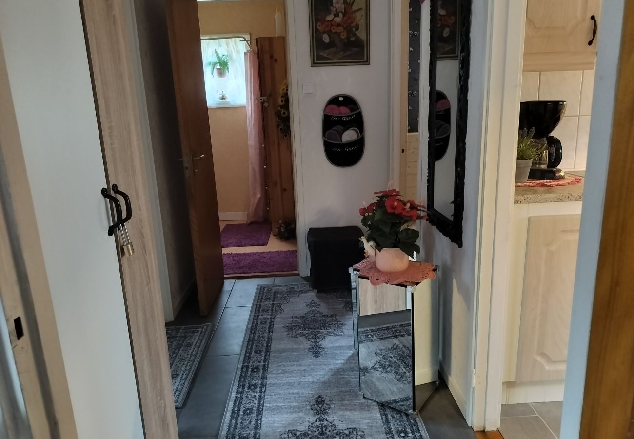 House in Pauliström - Holiday home close to nature in the Småland highlands