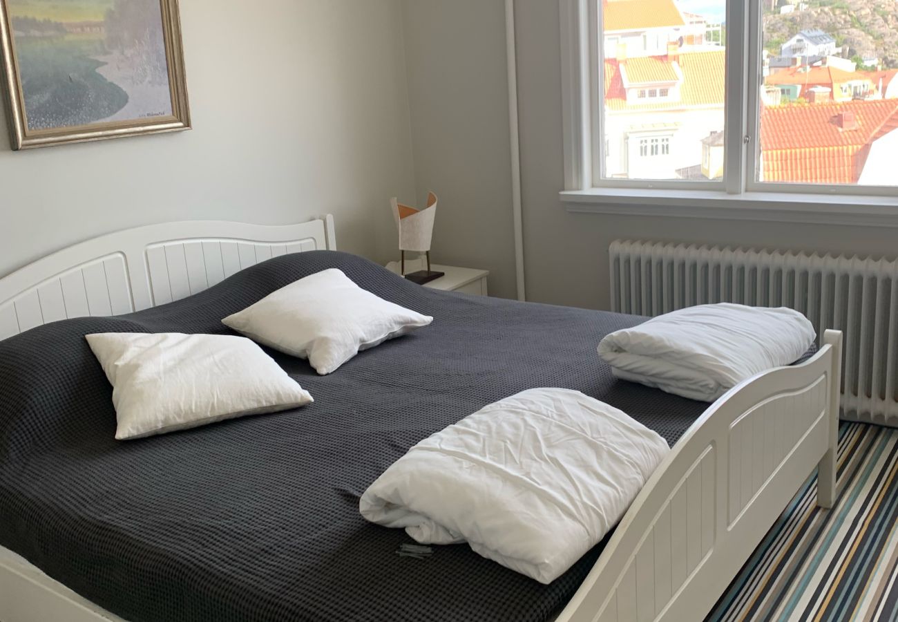 House in Lysekil - Holiday home with a fantastic view over Lysekil