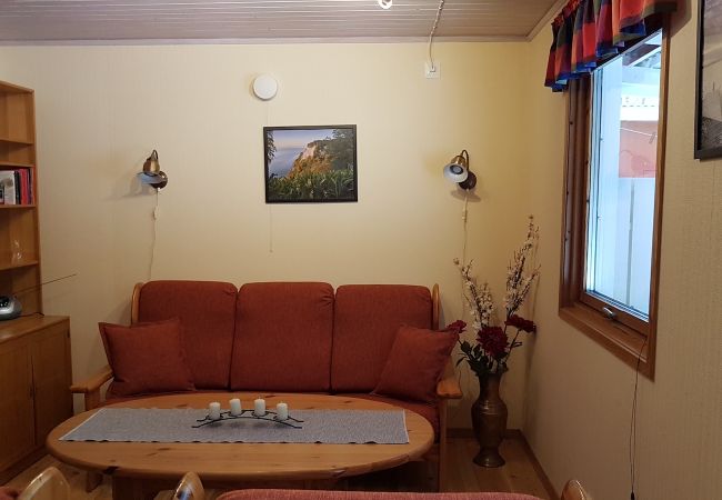 House in Mellerud - Holiday directly at the big lake Vänern