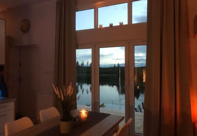House in Vännäs - Modern cottage with fantastic lakeside location House in Vännäs - Modern cottage with fantastic lakeside location
