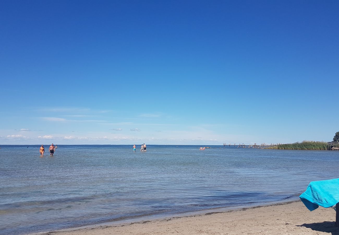 Cottage in Gullabo - Holiday between forest and paddocks in Småland