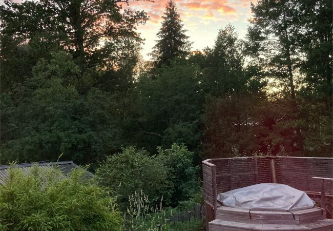 House in Vålarö - Fantastic seafront location in the archipelago with pool and not far from Nyköping House in Vålarö - Fantastic seafront location in the archipelago with pool and not far from Nyköping