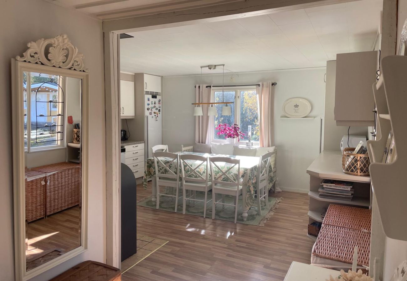 House in Vålarö - Fantastic seafront location in the archipelago with pool and not far from Nyköping House in Vålarö - Fantastic seafront location in the archipelago with pool and not far from Nyköping