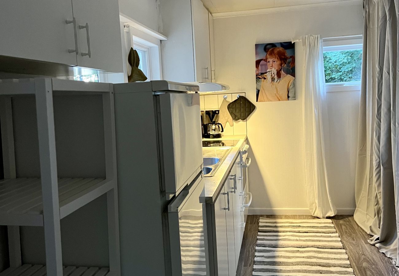 House in Vena - Dream vacation by the lake in Småland with sauna, hot tub and boat