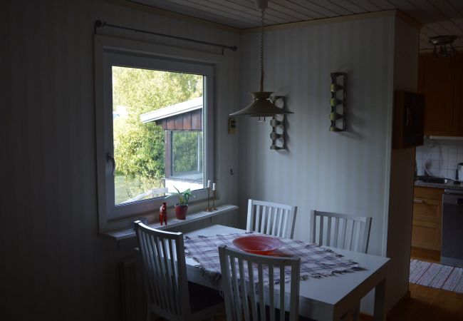 House in Vissefjärda - Holidays in beautiful Vissefjärda, not far from the golf course and lake