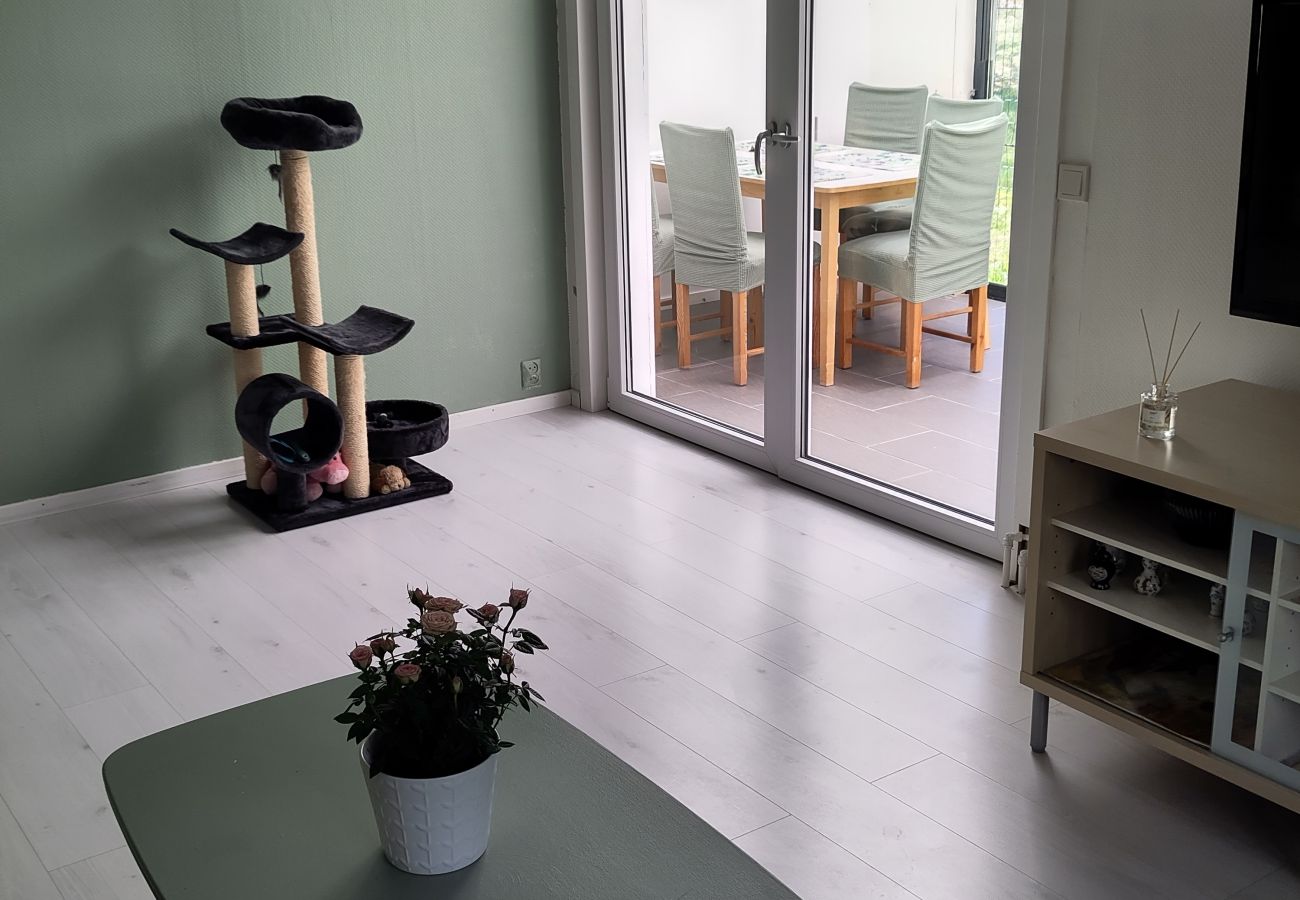 House in Hälleforsnäs - Holiday in the land of castles and manors
