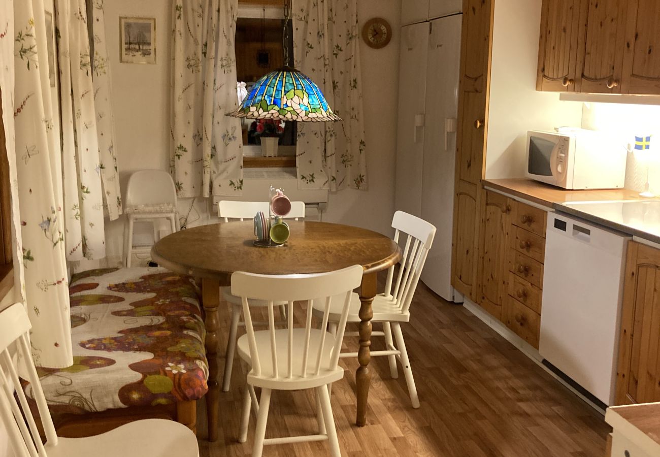 House in Ryd - Wonderful holiday home location right on the lake in Småland