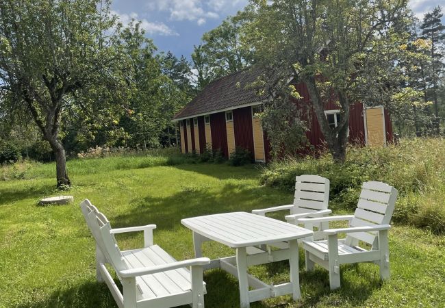 House in Åseda - Cozy and spacious holiday accommodation in the countryside in Småland House in Åseda - Cozy and spacious holiday accommodation in the countryside in Småland