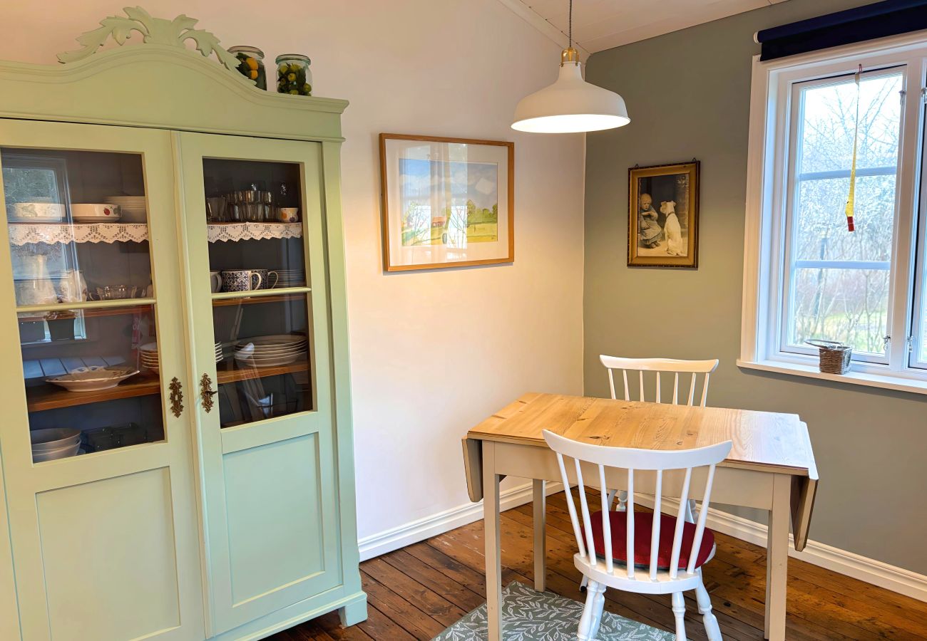 House in Berga - Cozy holiday home for two in Småland