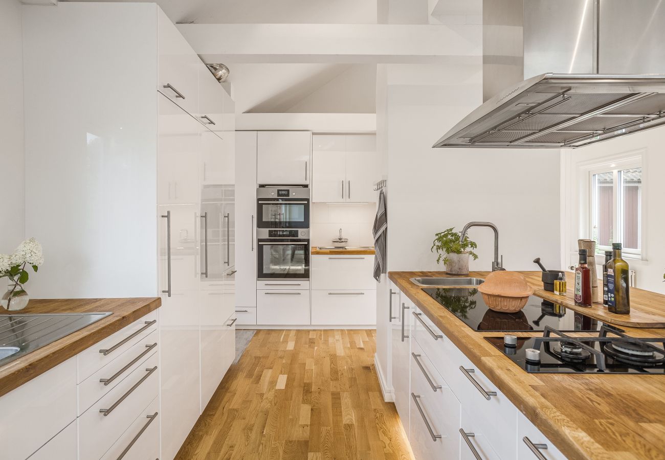 House in Ljungbyholm - Unique, luxurious holiday home with historical flair