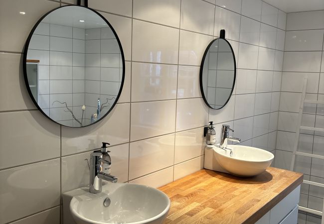 House in Kopparberg - Cozy family-friendly holiday home in Bergslagen, perfect for holidays and relaxation! House in Kopparberg - Cozy family-friendly holiday home in Bergslagen, perfect for holidays and relaxation!