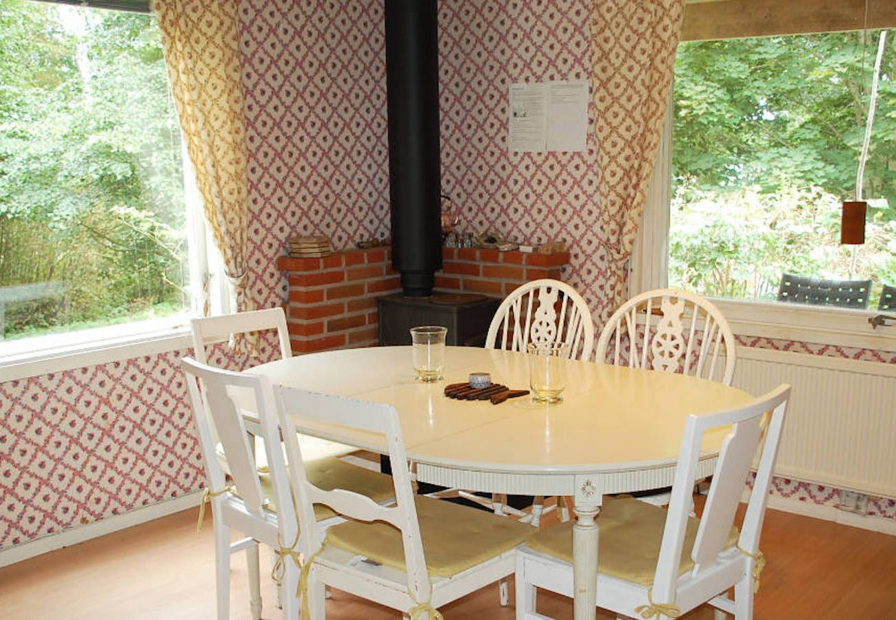House in Tranås - Nice holiday home on lake property with boat and sauna (can be rented)