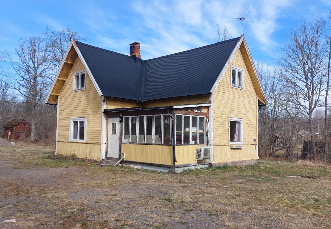 House in Alsterbro - Holiday home in the countryside north of Kalmar