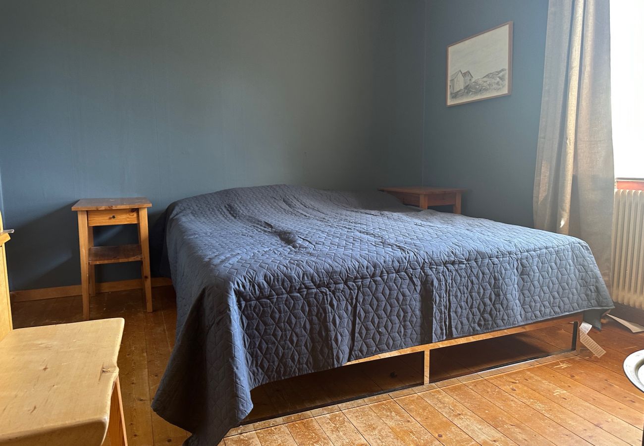House in Mölnbo - Fully equipped holiday home with wonderful lake view 40 minutes outside Stockholm