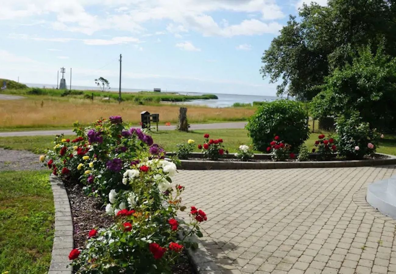 House in Bergkvara - Holiday home idyll directly on the Baltic Sea with sea view